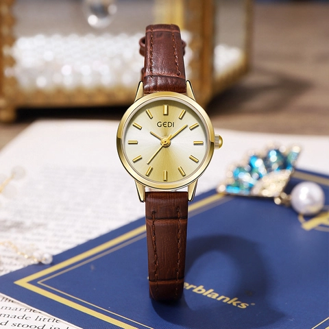 Women's Quartz Watch Retro Small Round Dial Alloy Case Sunburst Texture Leather Strap Waterproof Elegant Wristwatch