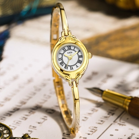 Vintage Women Quartz Watch Elegant Small Round Dial Alloy Bangle Bracelet Roman Numerals Waterproof Jewelry Timepiece
