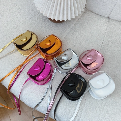 Mini Heart Shaped Shoulder Bag Metallic PU Leather Fashion Crossbody Purse For Toddler Girls Chic Accessory