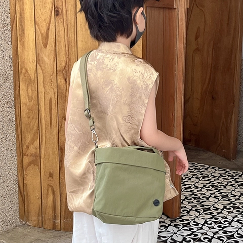 Kids Shoulder Bag Nylon Canvas Simple Solid Color Handbag With Adjustable Strap For Toddler Boys Girls Korean Style