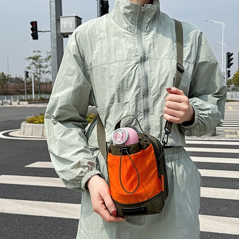 Kids Crossbody Bag Nylon Lightweight Drawstring Closure Waterproof Outdoor Travel Messenger Shoulder Bag For Boys Girls