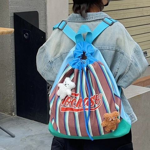 Zaino Con Coulisse Bambini A Righe con Ciondoli Orsetto Tessuto Composito Borsa Scolastica Casual Leggero
