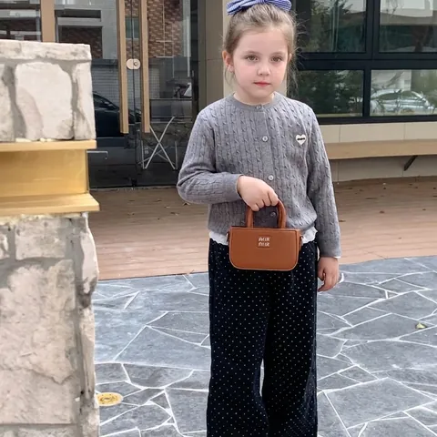Kids Mini Square Bag PU Leather Letter Embossing Solid Color Versatile Adjustable Strap Korean Fashion Toddlers Handbag