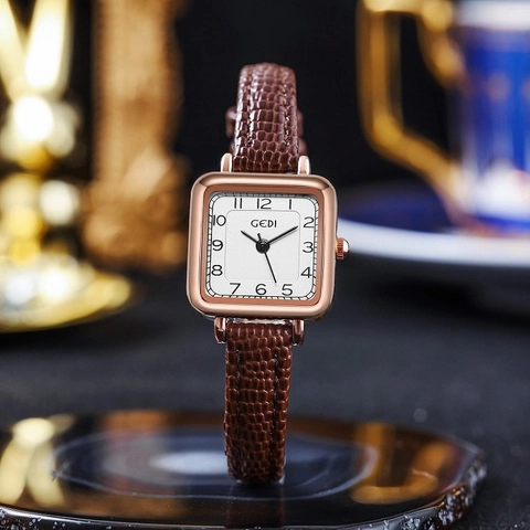 Orologio Al Quarzo Da Donna Quadrante Quadrato Vintage Cassa Oro Rosa Cinturino In Pelle PU Motivo Lucertola Impermeabile