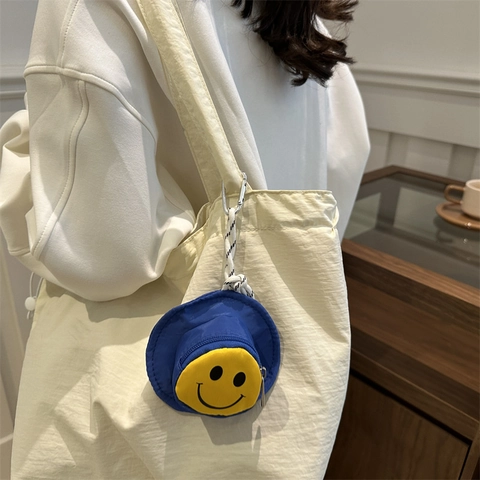 Mini Hat Shaped Coin Purse Nylon Zipper Pouch With Metal Carabiner For Kids Backpack Pendant Cute Smile Pattern