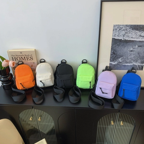 Kids Mini Crossbody Bag Lightweight Nylon Solid Color Small Square Shoulder Bag Trendy For Boys Girls