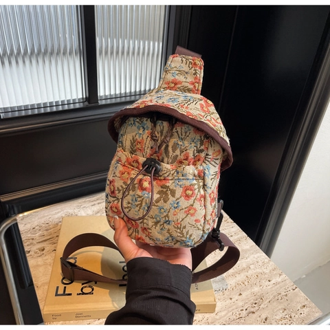 Vintage Blumen Jacquard Umhängetasche Für Damen Verstellbarer Gurt Kordelzug Brusttasche Lässige Vielseitige Ethnische Crossbody Tasche