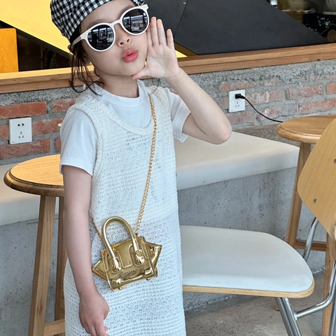 Kinder Mini Umhängetasche Metallic Lackleder PU Flügel Schultertasche Mit Metallkette Modern Cool Trendig Mode