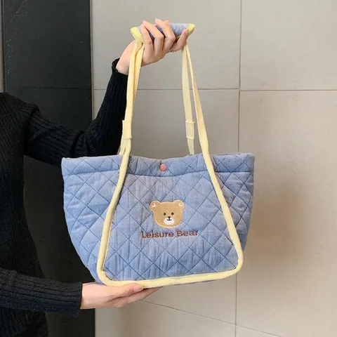 Sac Fourre-Tout En Toile Matelassée Avec Broderie Ours Motif À Losanges Grande Capacité Sac À Épaule Pour Femmes