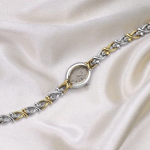 Elegant Women Quartz Bracelet Watch Oval Dial Zinc Alloy X-Shaped Hollow Metal Chain Strap Retro Luxury Waterproof