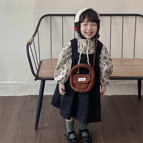 Kinder Gestrickte Umhängetasche Häkel Mini Crossbody Tasche Garn Gewebte Klappe Handtasche Mode Kleinkinder Mädchen