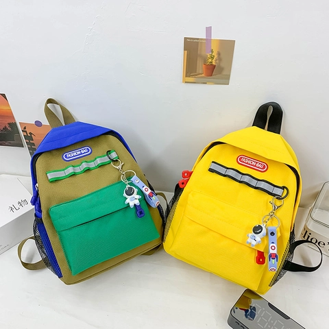 Kids Backpack Contrast Color Canvas School Bag With Reflective Strip And Astronaut Pendant For Preschool Boys Girls