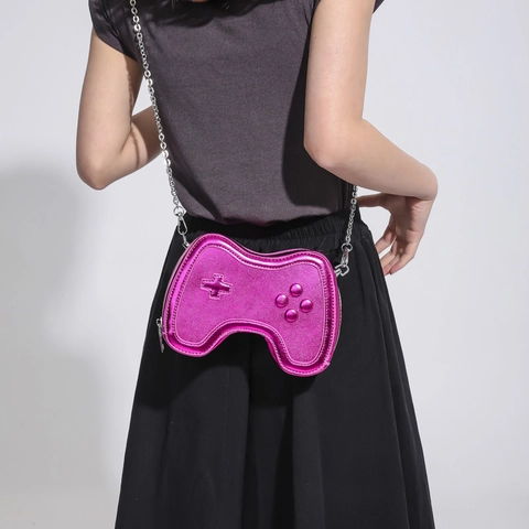 Game Controller Shaped Crossbody Bag Metallic PU Leather Chain Strap Novelty Fun Gamer Purse For Women Girls