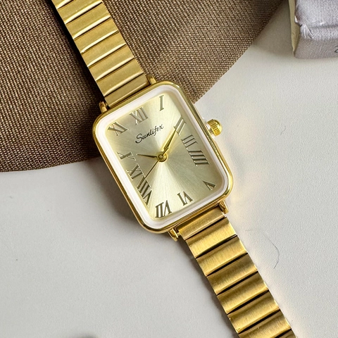 Vintage Rectangle Quartz Watch For Women With Roman Numerals Alloy Link Strap Elegant Fashion Wristwatch