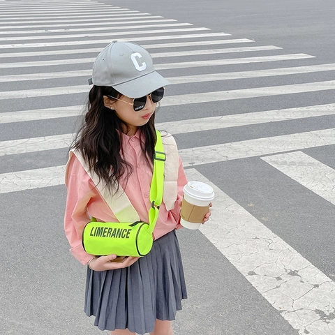 Borsa A Tracolla Cilindrica Per Bambini Nylon Stampa Lettere Tracolla Regolabile Borsa A Spalla Moda Per Piccoli Sportiva