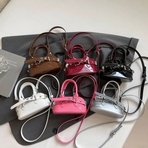 Mini Crossbody Bag Patent Leather PU Shell Shape Adjustable Strap Y2K Fashion Small Handbag For Women Ladies