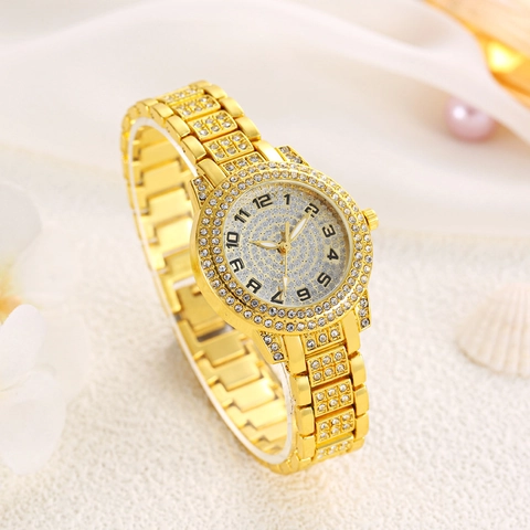 Women Quartz Watch Full Rhinestone Alloy Band Arabic Numerals Elegant Business Hip Hop Style Round Dial