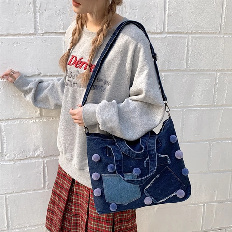 Dames Denim Tote Bag Patchwork Schoudertas Pom-Pom Decor Grote Capaciteit Verstelbare Riem Street Style