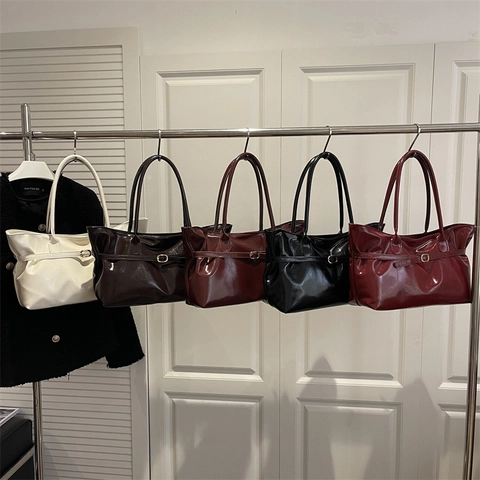 Large Capacity Tote Bag Shiny PU Leather Minimalist Shoulder Handbag With Metal Buckle For Women Commute Office Work