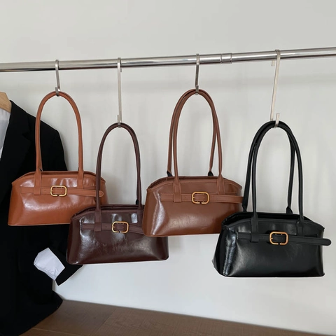Vintage Dames Oksel Schoudertas PU Leer Glanzend Metalen Gesp Decoratie Minimalistisch Retro Baguette Tas