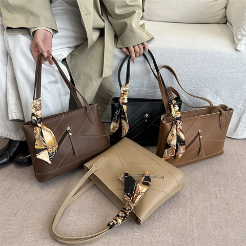 Borsa Tote Da Donna Grande Capacità Pelle PU Cuciture A Contrasto Manico Con Sciarpa Cerniera Nappa Borsa A Spalla