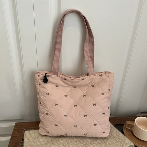 Bow Embroidered Quilted Tote Bag Large Capacity Lightweight Nylon Shoulder Handbag For Women Casual Travel Winter Fashion