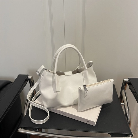 Women Glossy PU Leather Shoulder Bag Large Capacity Vintage Tote Handbag And Pouch For Daily Commute Fashion Simple