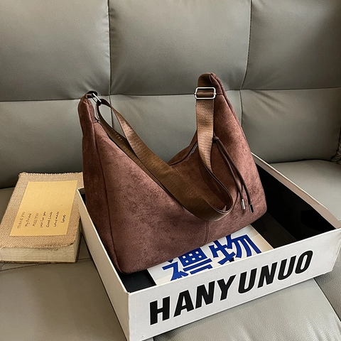 Women Suede Hobo Bag Solid Color Large Capacity Shoulder Bag With Wide Strap And Tassel Fashion Crossbody Handbag For Daily Office