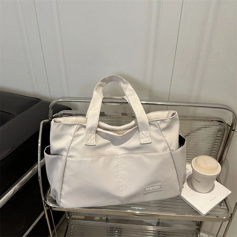 Sac Fourre-Tout En Nylon Grande Capacité Multi Poches Léger Sac À Épaule Femmes Quotidien Style Minimaliste Japonais