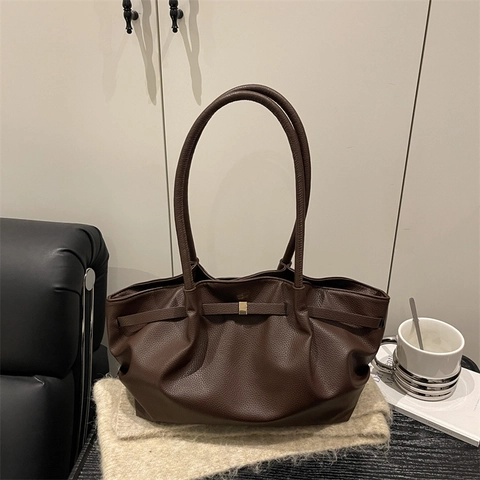 Large Capacity Tote Bag Litchi Texture PU Leather Pleated Wrinkled Shoulder Bag With Gold Buckle For Commuter Women