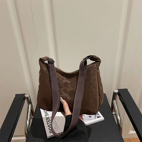 Borsa a Spalla Donna con Stampa Leopardata in Nylon Hobo Tracolla con Ampia Cinghia Regolabile Casual Leggera Borsa da Viaggio