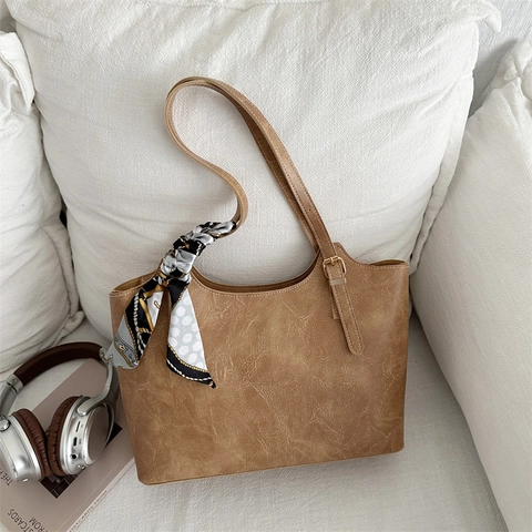 Vintage Große Kapazität PU Leder Tragetasche Für Damen Retro Schultertasche Mit Satin Schal Dekor Pendler Büro Handtasche