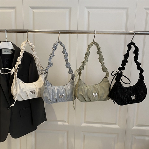 Mode PU Leder Gefaltete Schultertasche Für Damen Metall Schmetterling Dekor Achseltasche Umhängetasche Kleine Quadratische Hobo Tasche