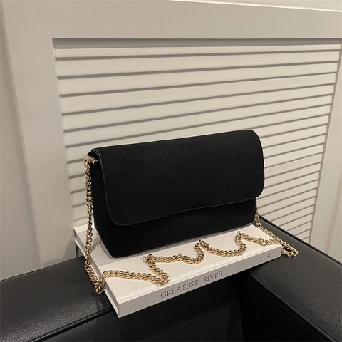 Women Faux Suede Flap Crossbody Bag Solid Color Elegant Vintage Single Shoulder Handbag With Golden Alloy Chain Strap