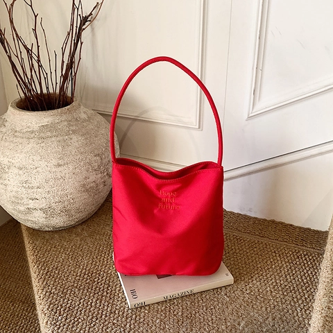 Sac à Épaule en Tissu Oxford pour Femmes Avec Broderie Hope and Future Urbain Simple Couleur Unie Léger Sac à Main Seau pour Quotidien