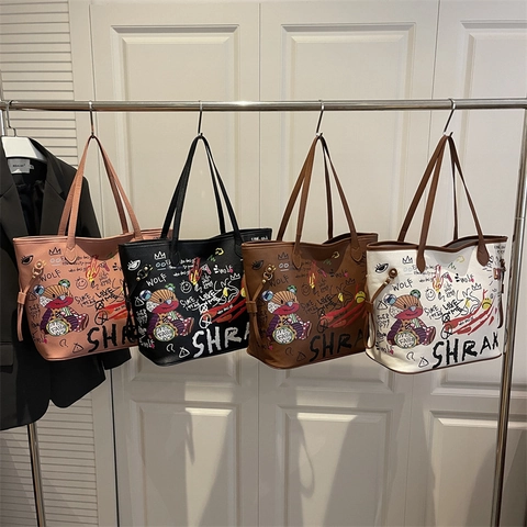 Grote Capaciteit PU Leer Graffiti Draagtas Voor Vrouwen Casual Street Style Cartoon Beer Bedrukte Schoudertas Trendy Woon Werk Handtas