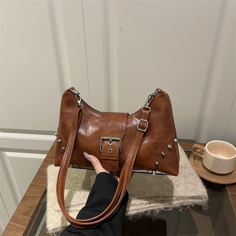 Sac à Bandoulière sous le bras en Cuir PU Vintage Avec Rivets Boucle en Métal Sac Cabas Grande Capacité Pour Femme Style Casual