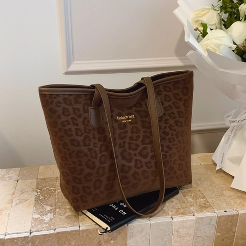Women Leopard Print Tote Bag Large Capacity PU Leather And Polyester Shoulder Bag For Daily Commuting Vintage Fashion Bag