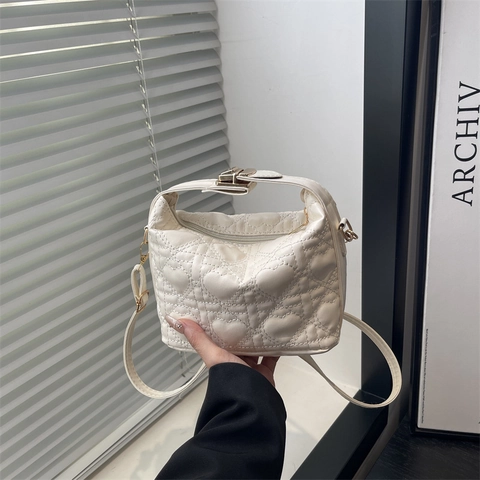 Borsa A Spalla Trapuntata A Cuore In Pelle PU Borsa A Mano Crossbody Per Donna Motivo A Diamante Elegante Alla Moda