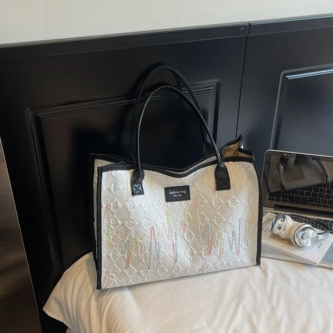 Damen Große Kapazität Tote Bag Gesteppter Stoff Mode Stickerei Wellenmuster Pendler Handtasche Für Den Alltag Koreanischer Stil