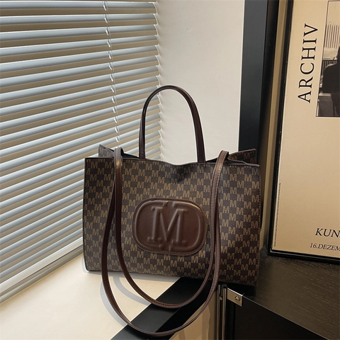 Borsa Tote Monogramma Da Donna Grande Capacità Vintage Pelle PU Borsa A Spalla Chiusura Magnetica Borsa A Mano Trendy