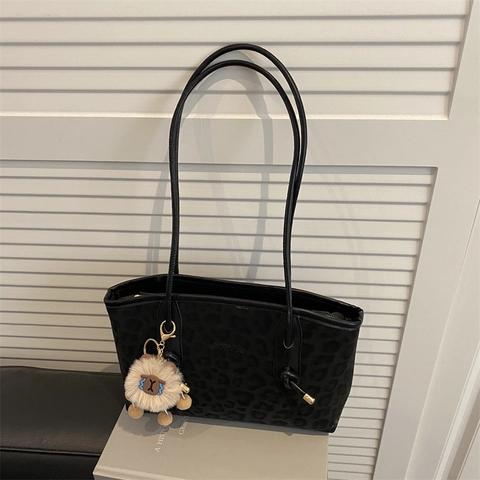 Leopard Print PU Leather Tote Bag Large Capacity Underarm Shoulder Bag Women Commute Fashion With Knotted Strap Pendant