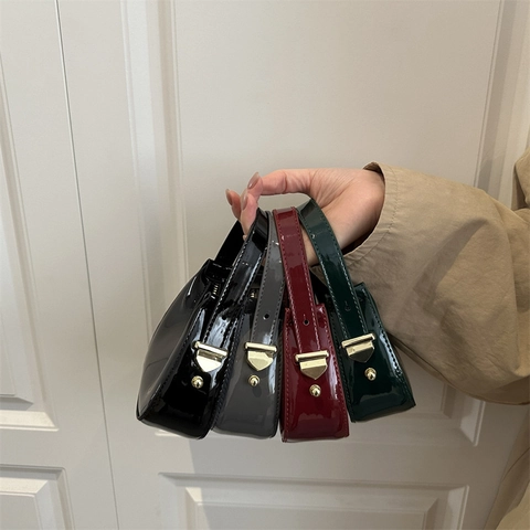 Mini Crescent Shoulder Bag Patent Leather French Style Solid Color Gold Hardware Minimalist Underarm Hobo Bag For Women