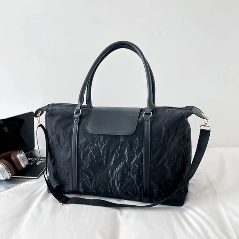 Borsa Da Viaggio Grande Capacità Texture Increspata Borsa Impermeabile In Pelle PU Donne Palestra Viaggio Fine Settimana