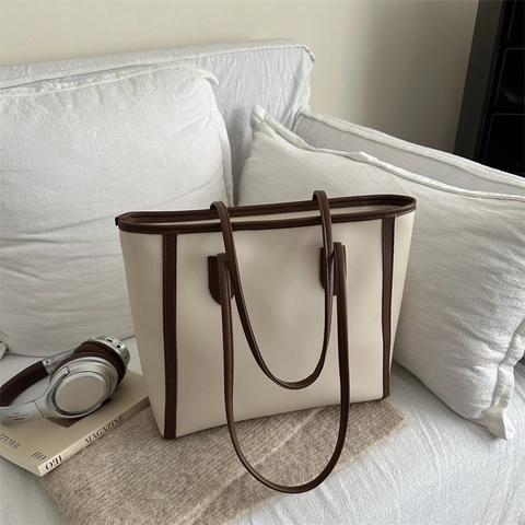 Minimalist Large Capacity PU Leather Tote Bag Chic Solid Color Commuting Shoulder Handbag For Women