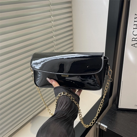 Women Patent PU Leather Shoulder Bag Rectangular Flip Crossbody Handbag With Gold Chain Strap High Gloss Trendy Chic