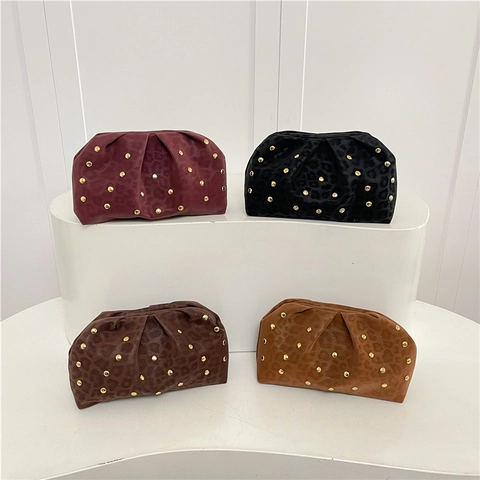 Cartera de Mano con Estampado de Leopardo y Remaches para Mujer Bolso de Nube Plegado Moda Material Especial Cartera Tachonada para Fiesta de Gala