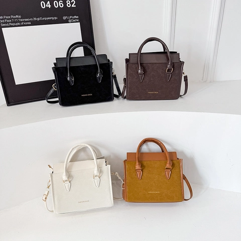 Minimalistische Quadratische Handtasche PU Leder Damen Schulter Umhängetasche Mit Doppelgriffen Und Verstellbarem Gurt