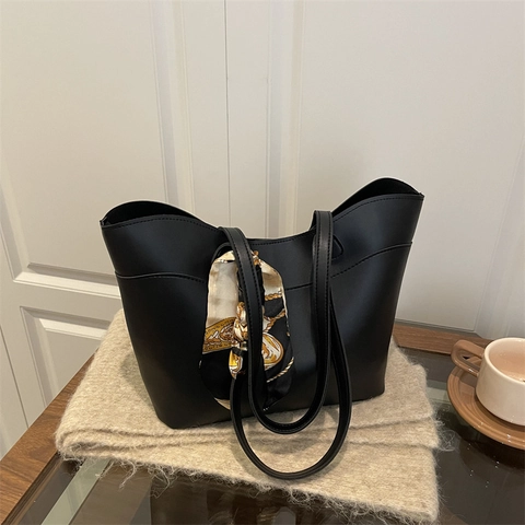 Damen Tote Bag PU Leder Große Kapazität Mit Satinnschal Dekor Pendler Täglich Elegant Schultertasche Minimalistisch