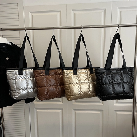 Bolso Tote Acolchado de Gran Capacidad para Mujer Casual Metálico Color Sólido Bolso de Hombro Acolchado de Poliéster Brillante